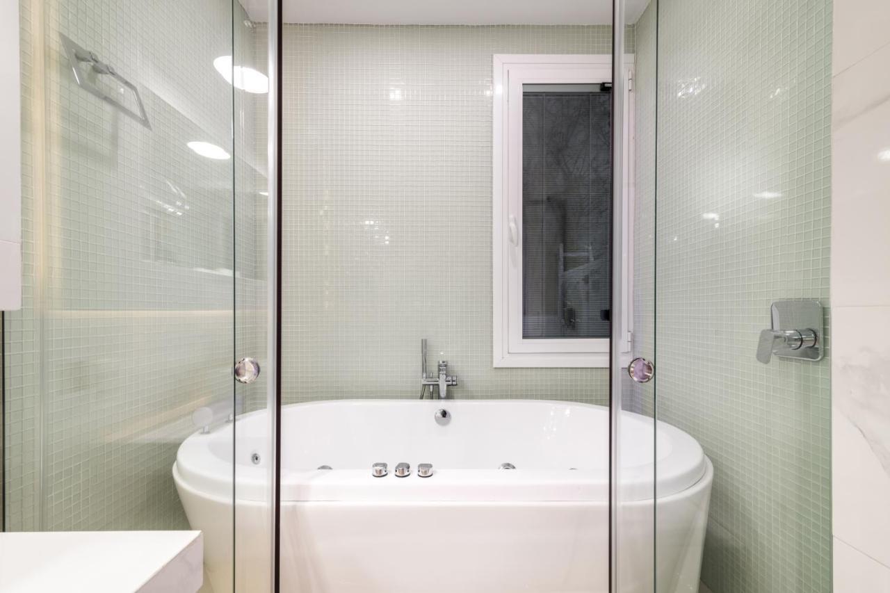 Villa Luxury Cavo Mare Thalassa With Private Pool & Jacuzzi Plános