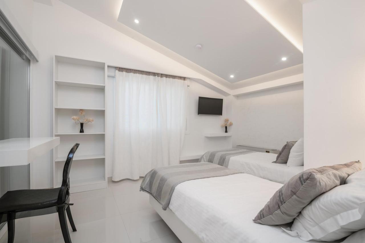 Villa Luxury Cavo Mare Thalassa With Private Pool & Jacuzzi *